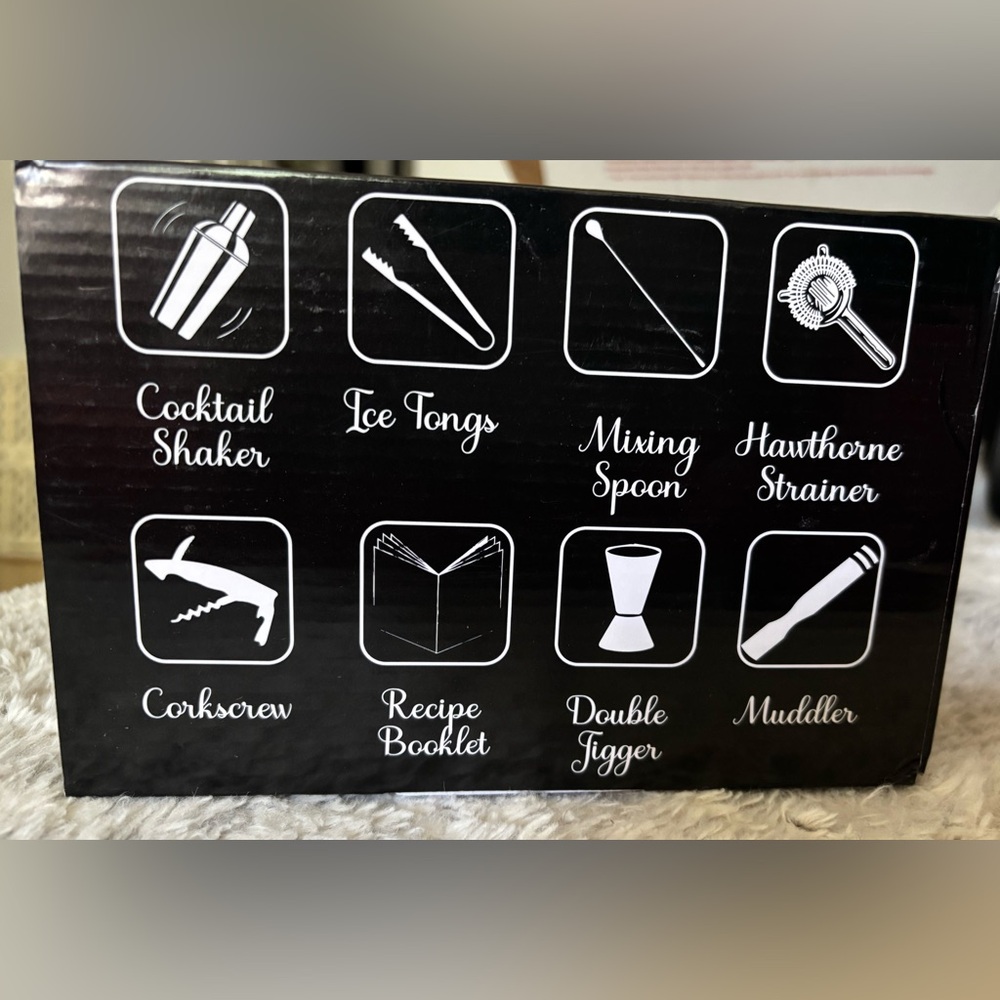 Cocktail Shaker Set for mom